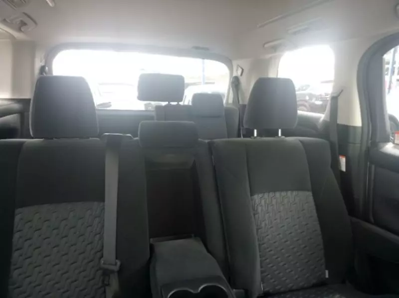 Toyota Alphard   - 2017