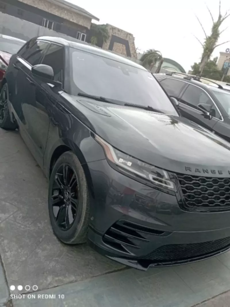Land Rover Range Rover Velar   - 2018