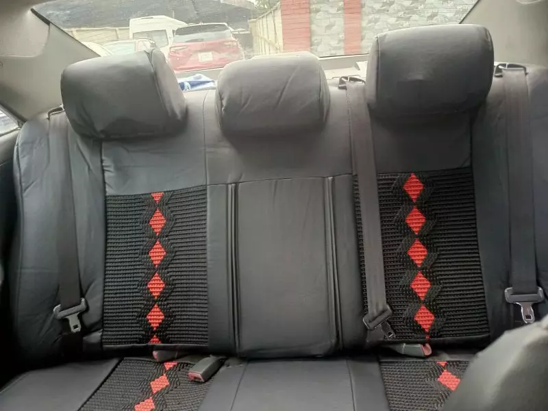 Toyota Camry   - 2009