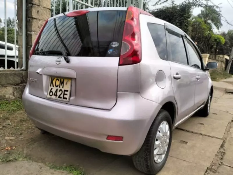 Nissan Note   - 2010