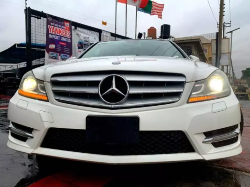 Mercedes-Benz C 250   - 2013