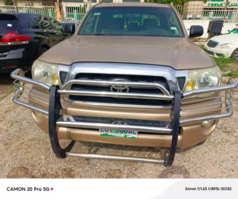 Toyota Tacoma   - 2007
