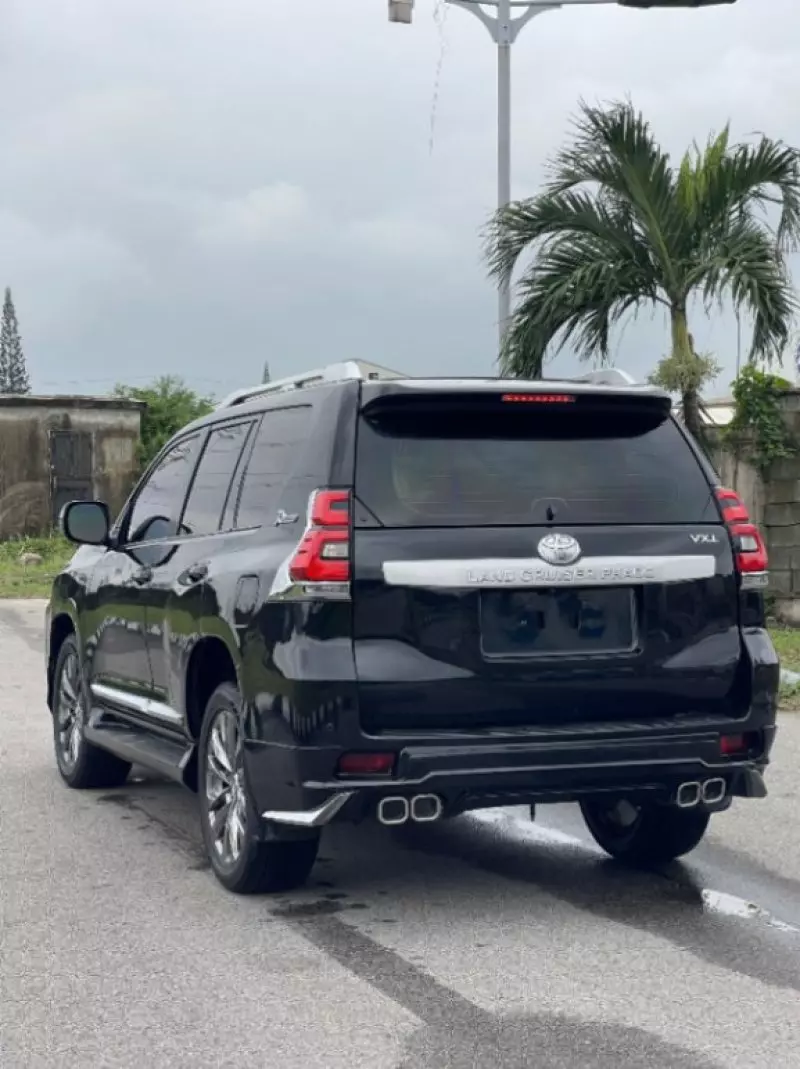 Toyota Landcruiser Prado   - 2014