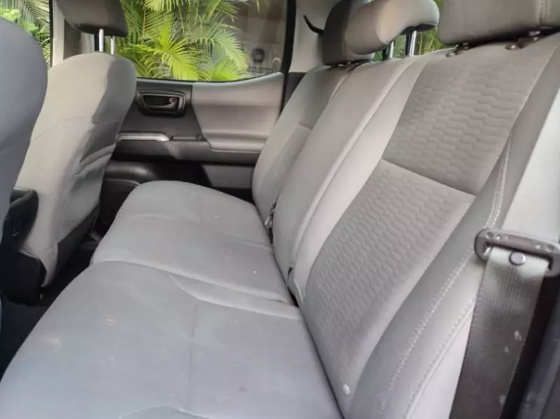 Toyota Tacoma   - 2018