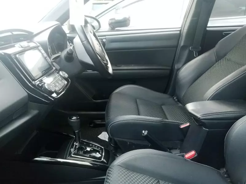 Toyota Fielder hybrid    - 2016