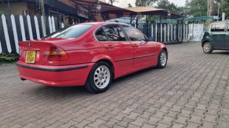 BMW 325i   - 2002