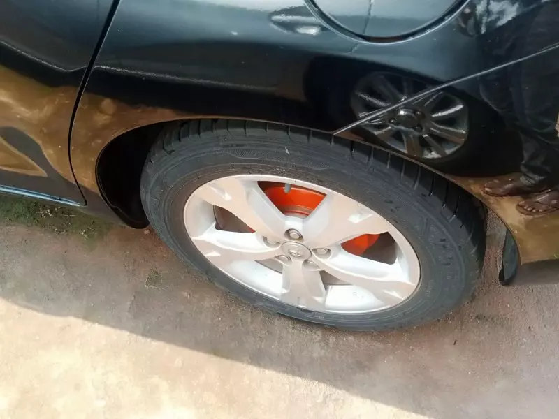 Toyota Ist    -