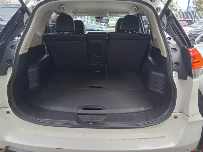 Nissan X-Trail   - 2018