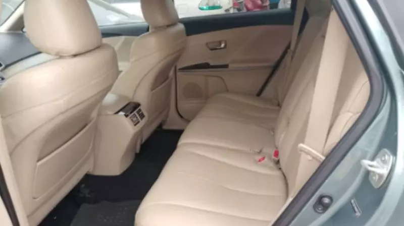 Toyota Venza   - 2010