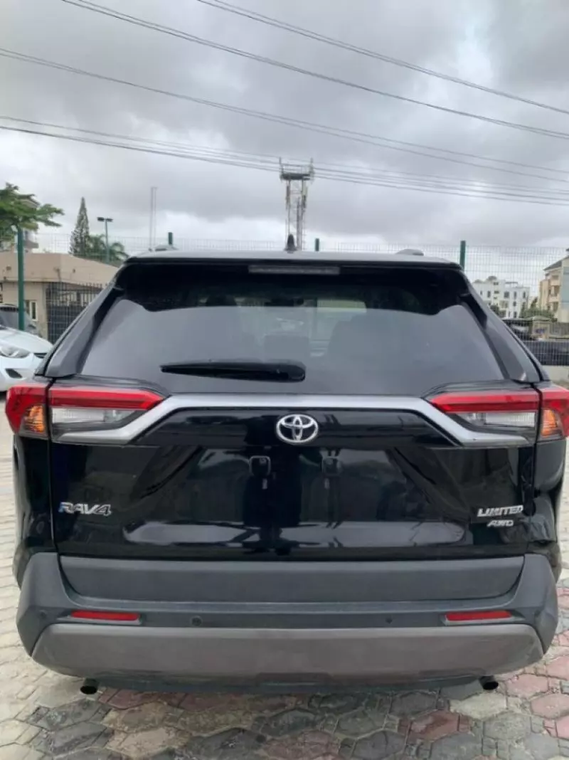 Toyota RAV 4