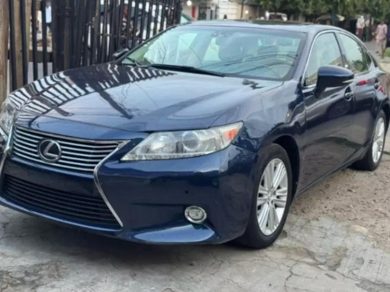 Lexus ES 350   - 2015