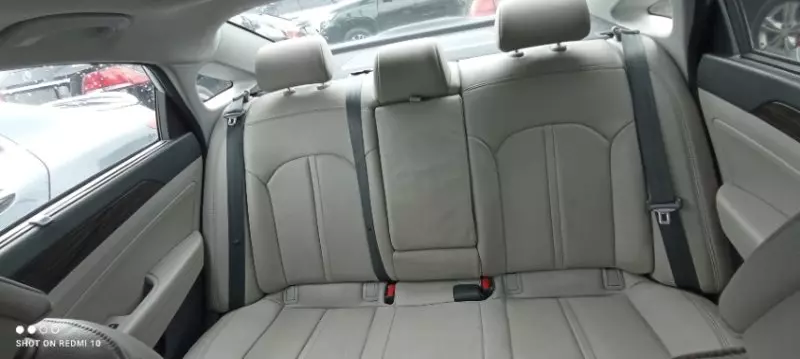 Hyundai Sonata   - 2016