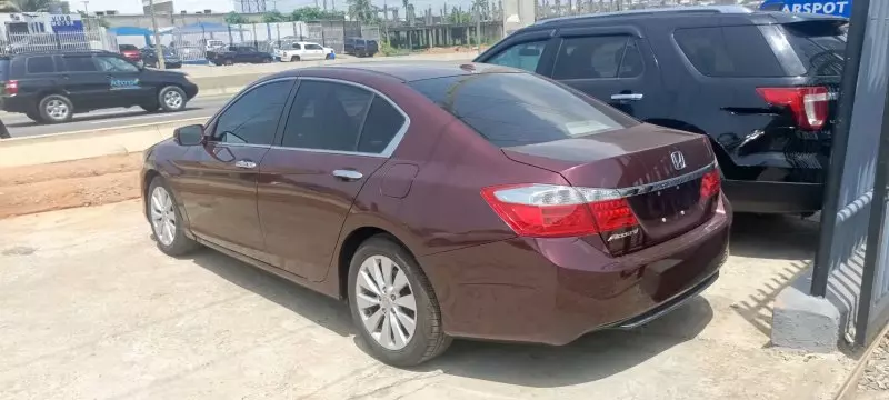 Honda Accord   - 2013