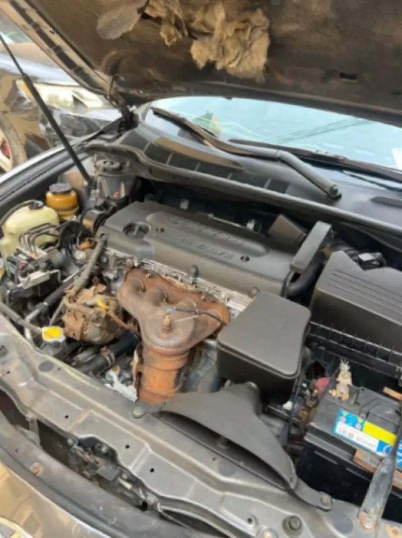 Toyota Camry   - 2009