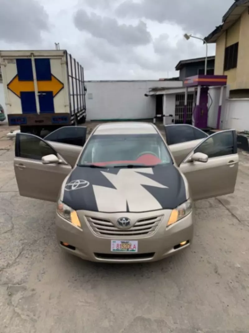 Toyota Camry   - 2008