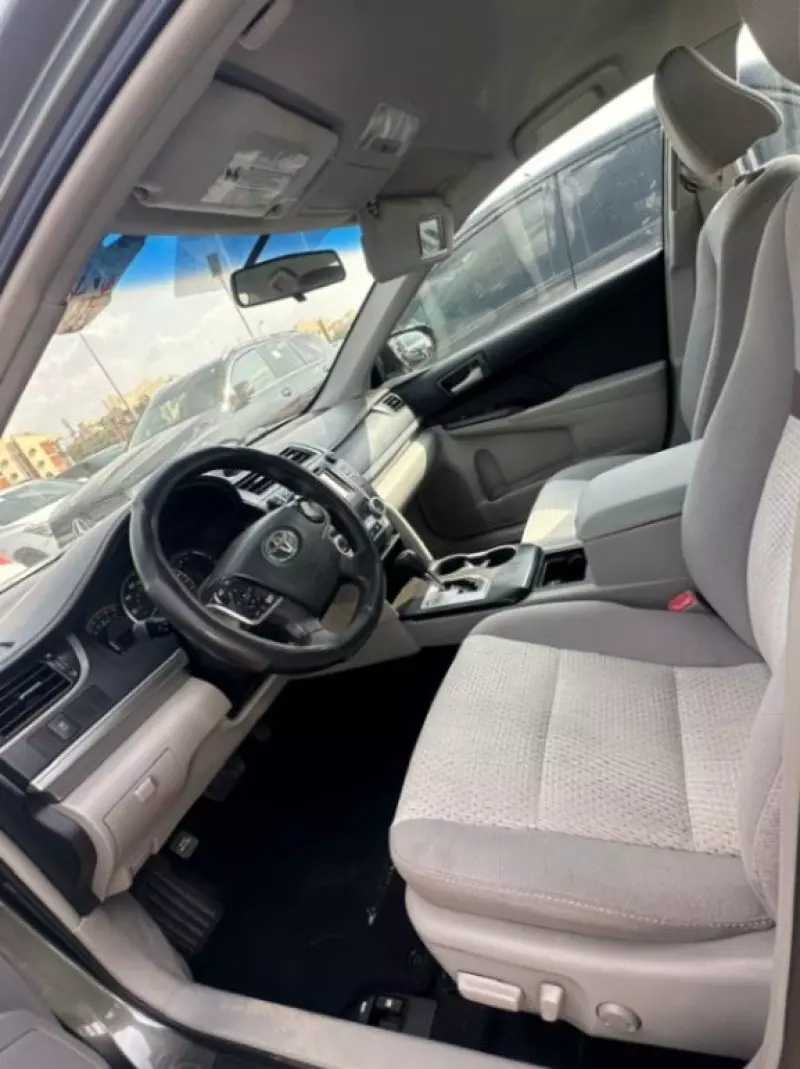 Toyota Camry   - 2014