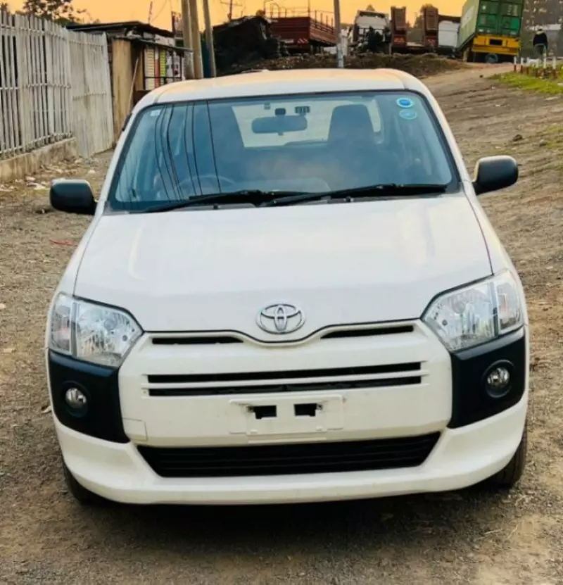Toyota Probox    - 2018