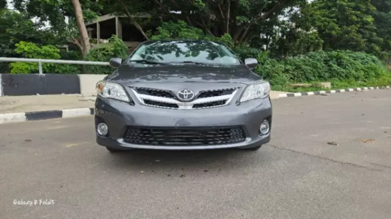 Toyota Corolla   - 2011