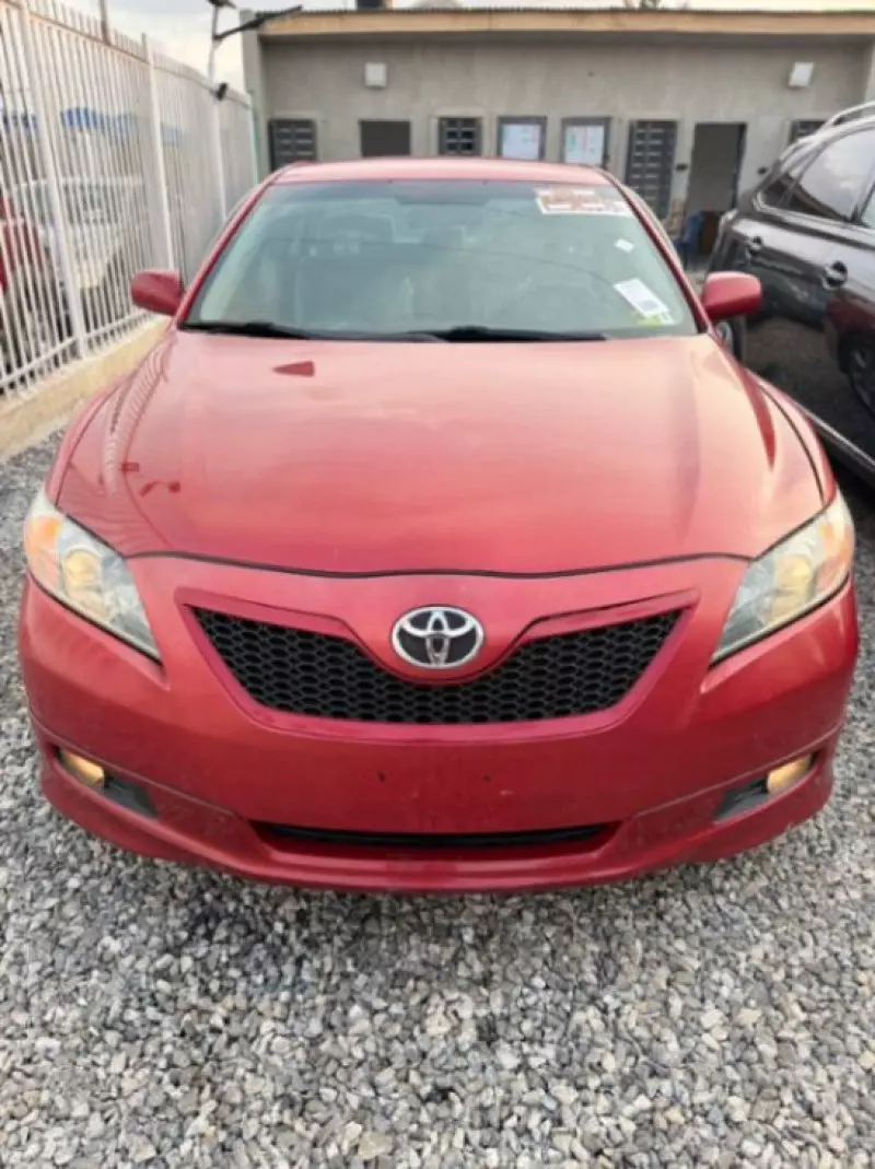 Toyota Camry   - 2007
