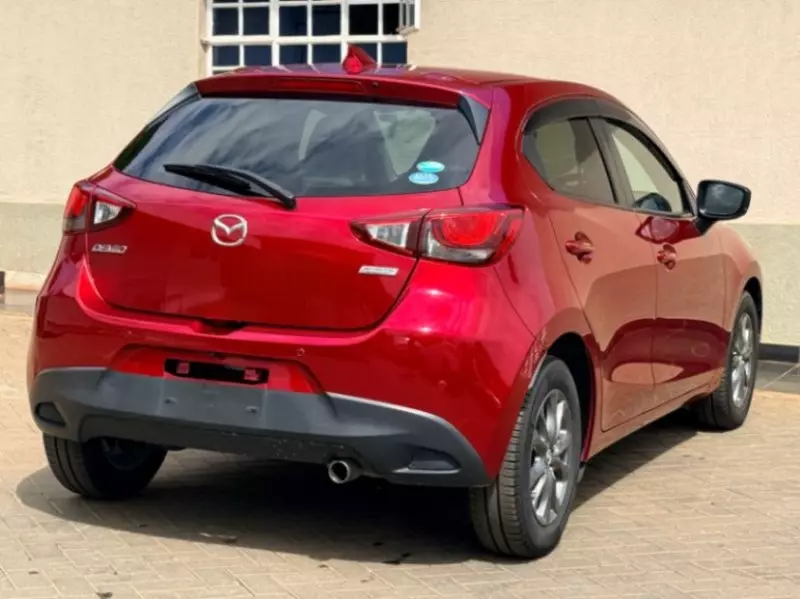 Mazda Demio    - 2018