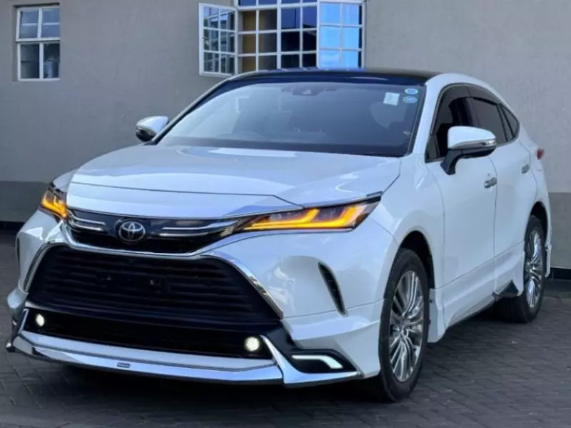 Toyota Harrier - 2020