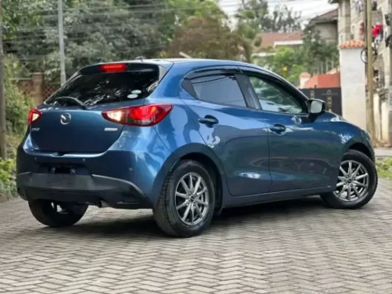 Mazda Demio   - 2018