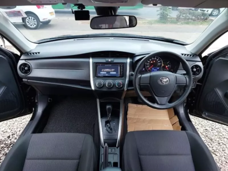 Toyota Corolla   - 2013