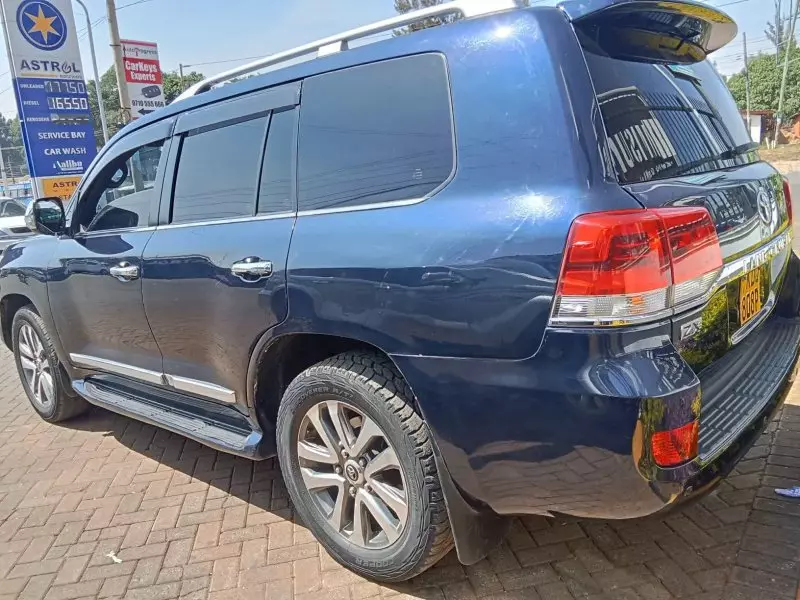 Toyota Landcruiser ZX   - 2016