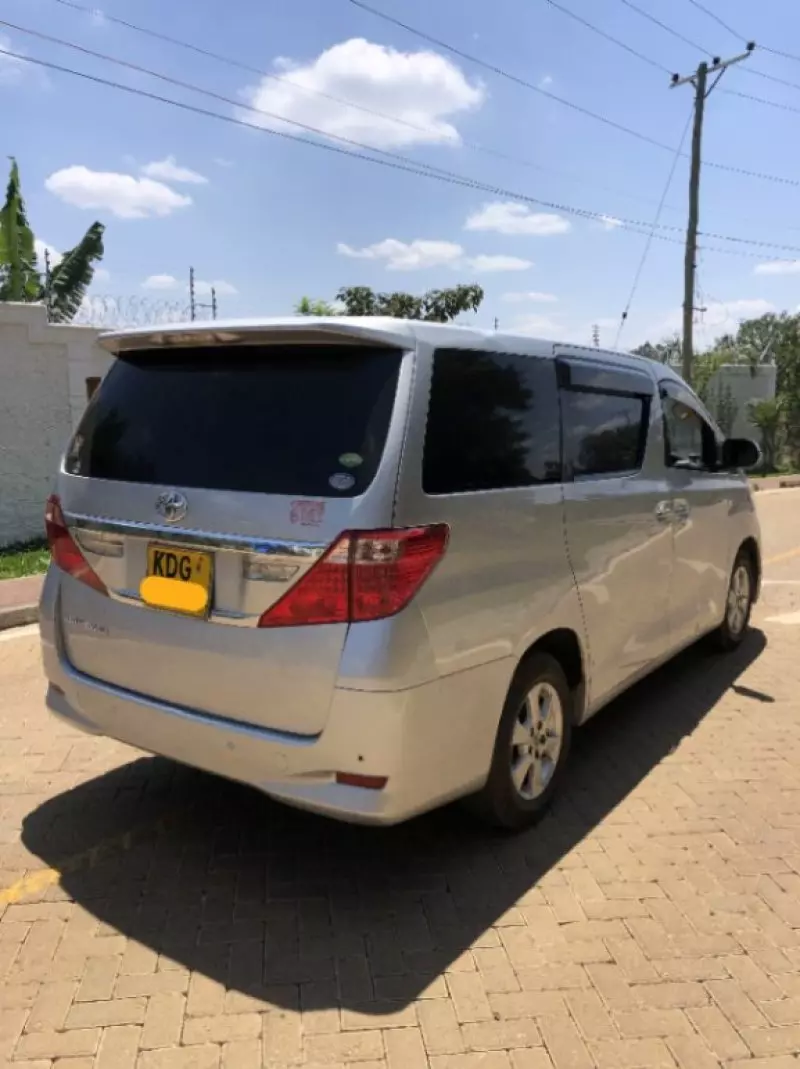 Toyota Alphard - 2014