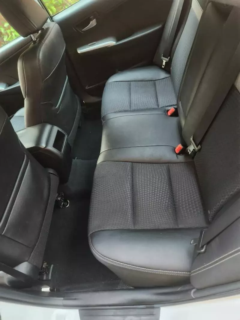Toyota Camry   - 2014