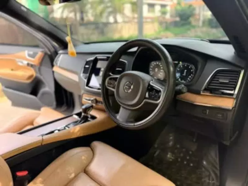 Volvo XC90   - 2019