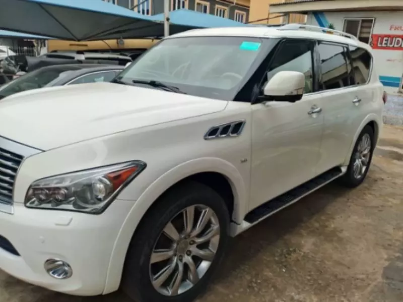Infiniti QX80   - 2014