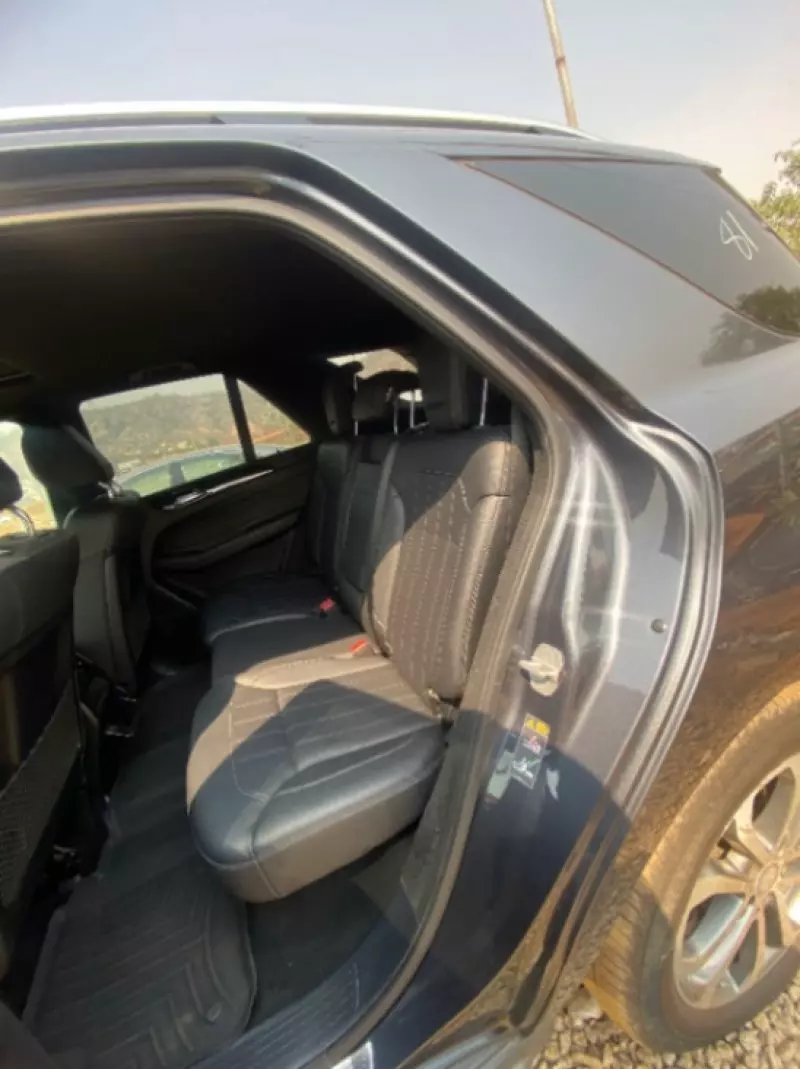 Mercedes-Benz GLE-Class   - 2016