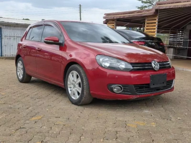 VOLKSWAGEN polo sedadan trend  ba ess   - 2009