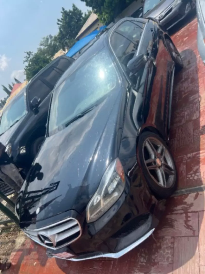 Mercedes-Benz E 350   - 2015