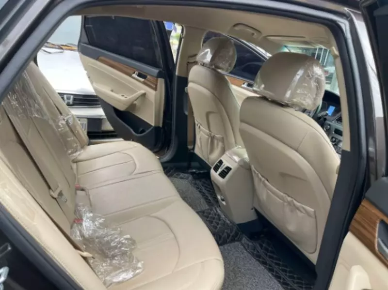 Hyundai Sonata   - 2015