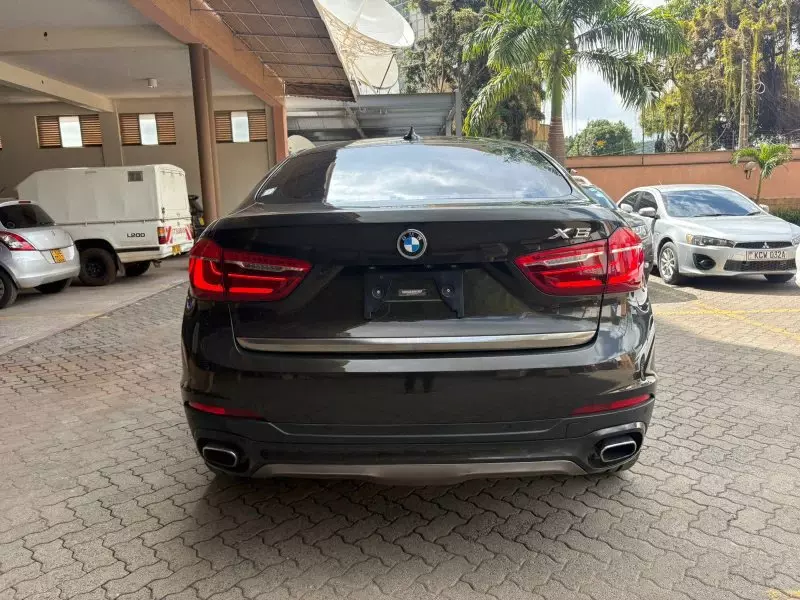 BMW X6   - 2016