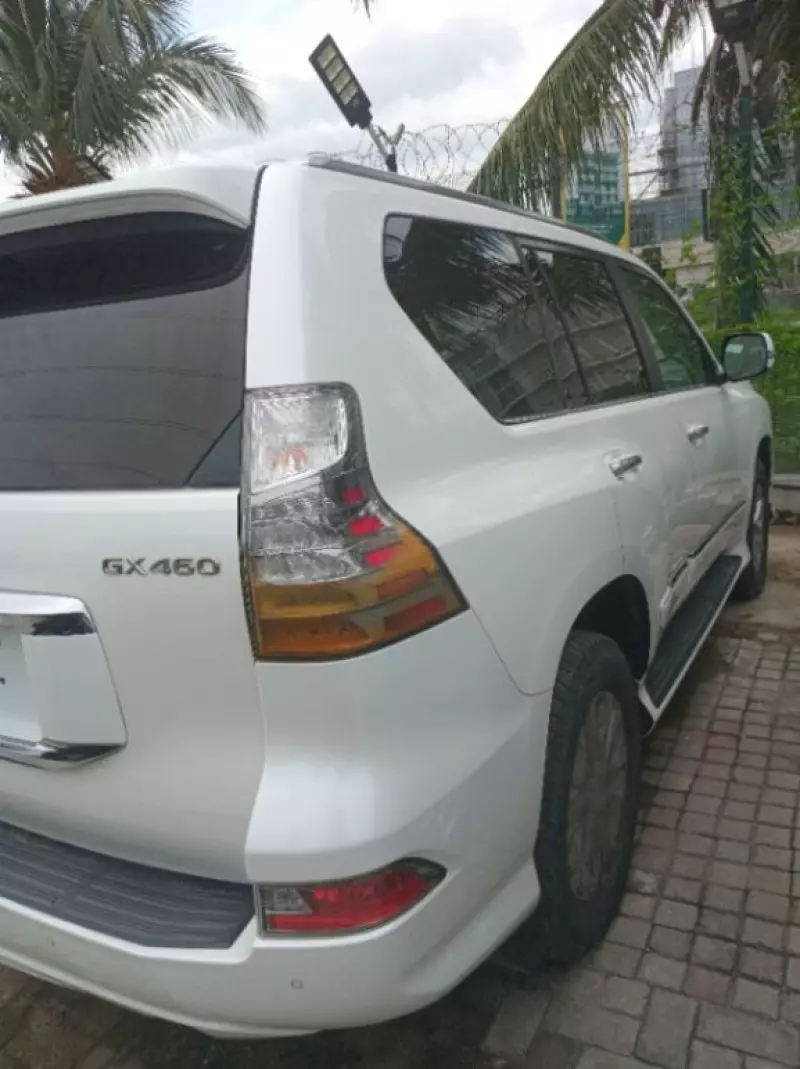 Lexus GS 460   - 2018