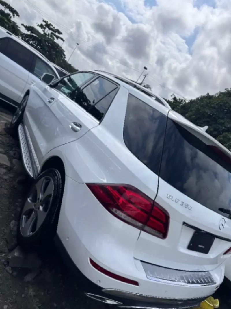 Mercedes-Benz GLE 350   - 2017