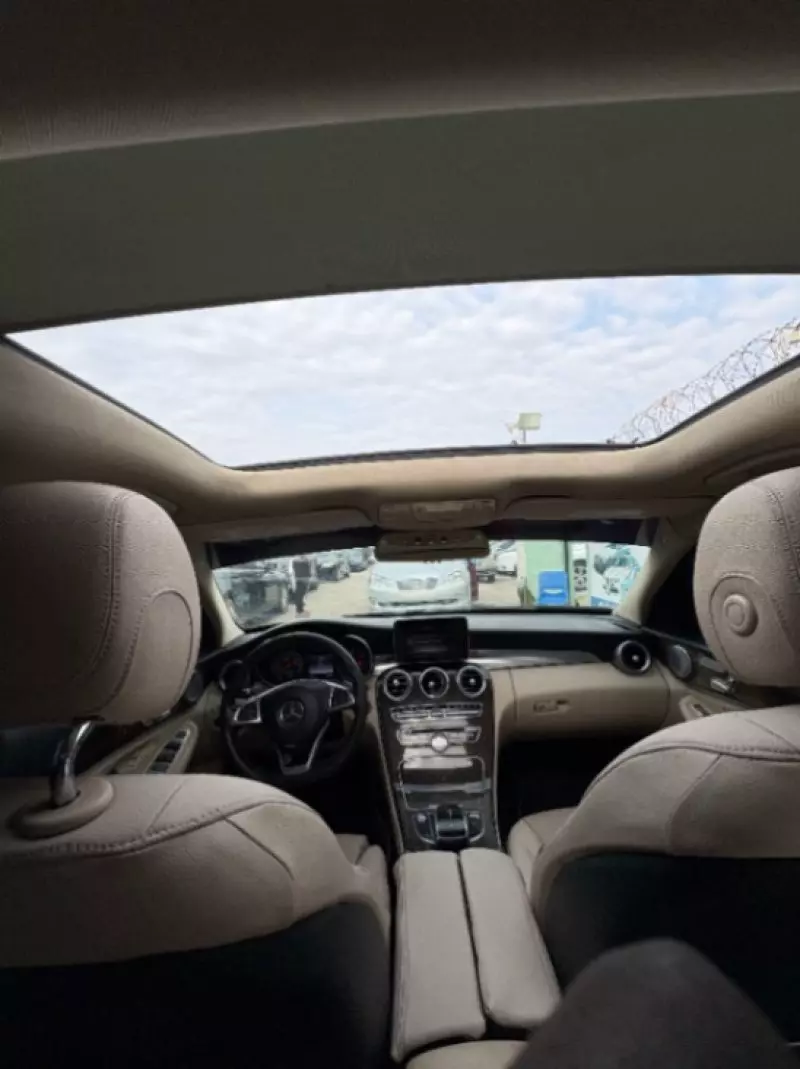 Mercedes-Benz C 300   - 2015
