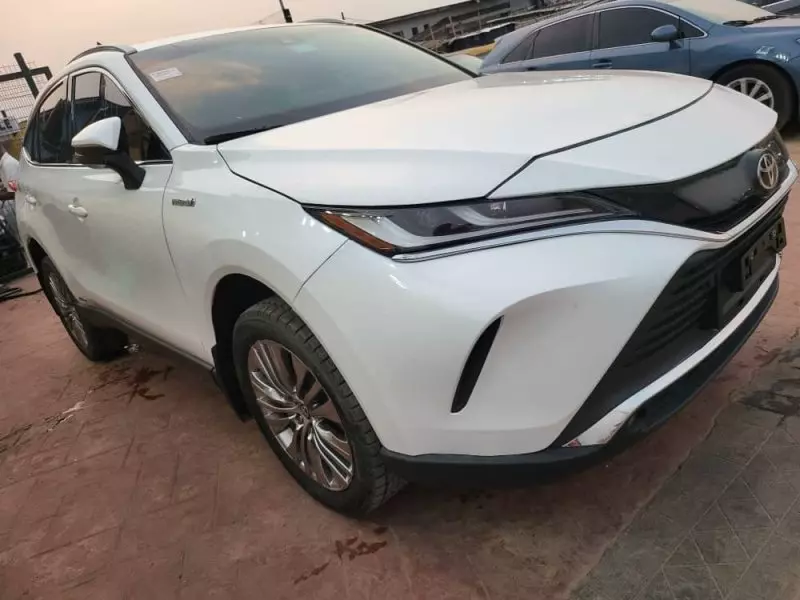 Toyota Venza   - 2021