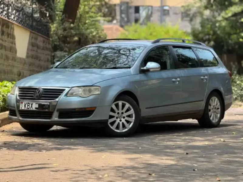 Volkswagen Passat   - 2007