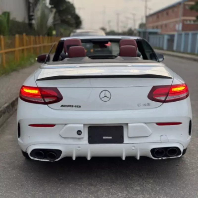 Mercedes-Benz C-Class   - 2021