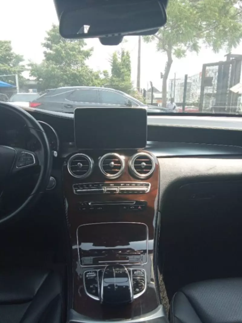 Mercedes-Benz GLC 300