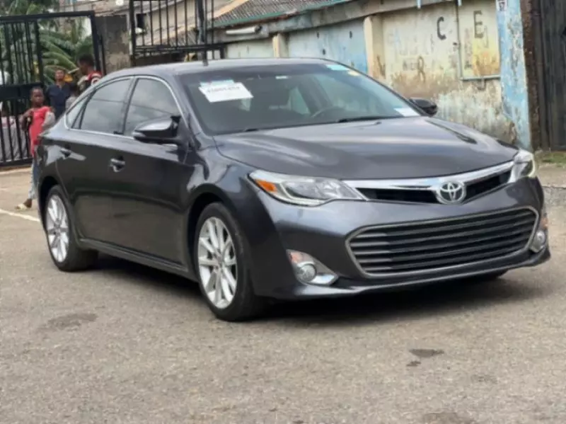 Toyota Avalon