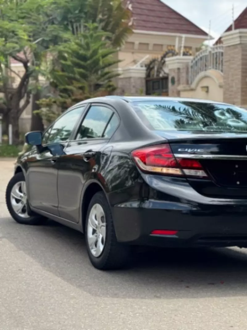 Honda Civic   - 2014