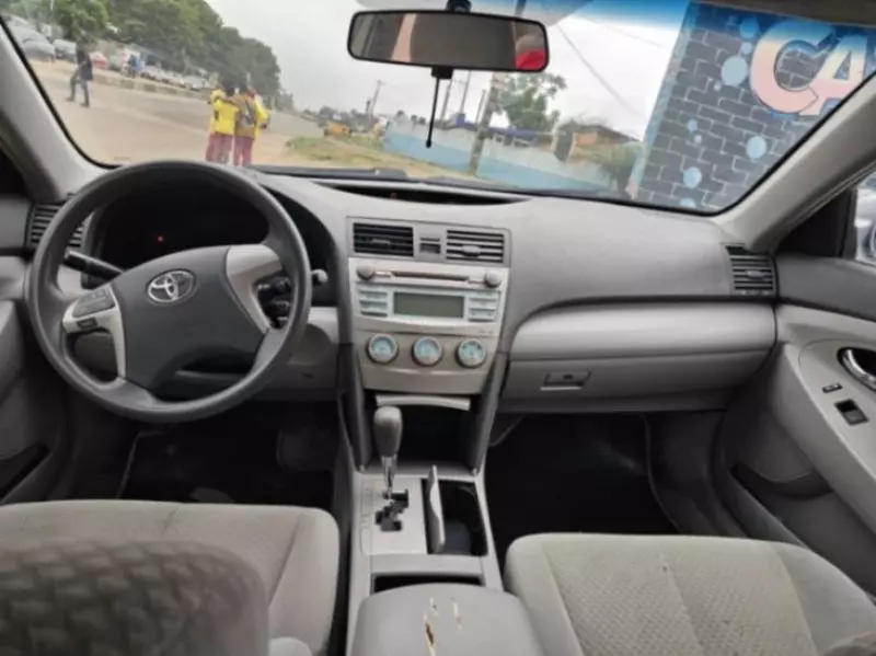 Toyota Camry   - 2007