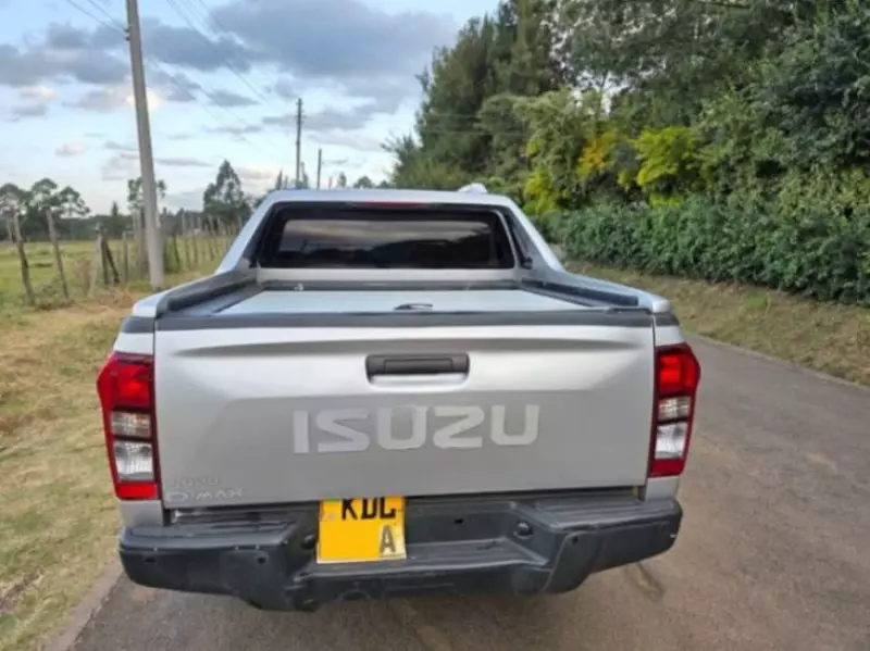 Isuzu D-Max   - 2022