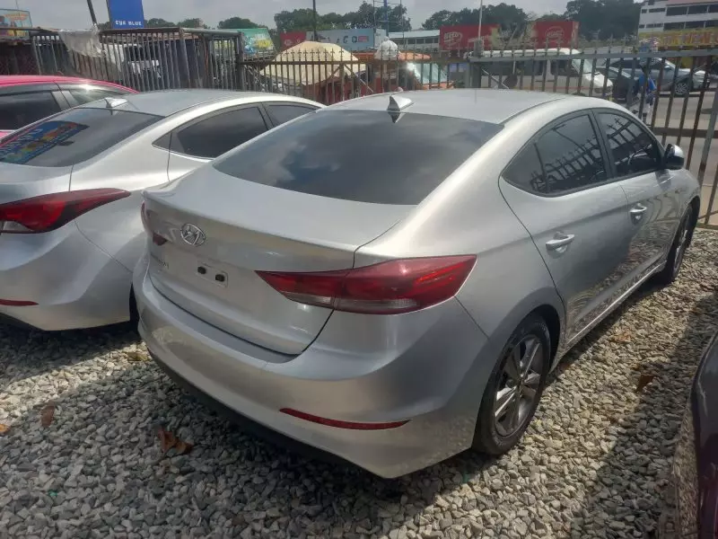 Hyundai Elantra   - 2017
