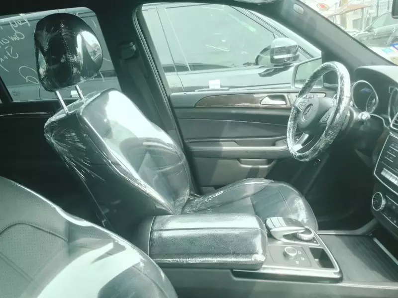 Mercedes-Benz C 300   - 2013